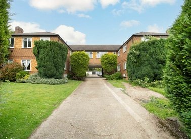 Properties to let in Friern Park - N12 9LW view1
