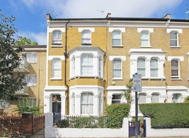 Properties let in Frithville Gardens - W12 7JQ view1