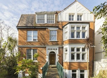 Properties to let in Frognal - NW3 6AL view1