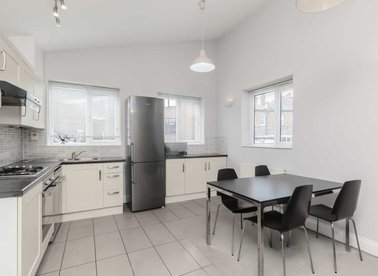 Properties let in Fulham Road - SW6 5NH view1