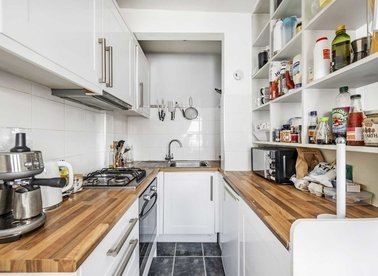 Properties to let in Fulham Road - SW6 5HJ view1