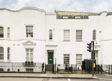 Properties let in Fulham Road - SW6 1HD view1