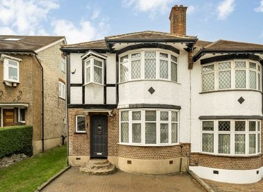 Properties let in Fursby Avenue - N3 1PJ view1