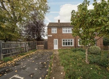 Properties to let in Galsworthy Crescent - SE3 8RU view1