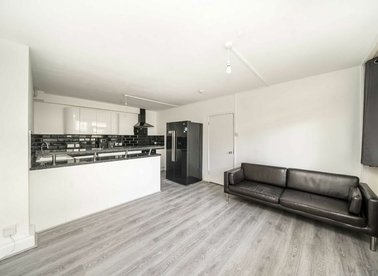 Properties to let in Garnies Close - SE15 6PB view1