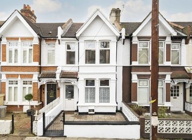 Properties let in Gassiot Road - SW17 8LA view1