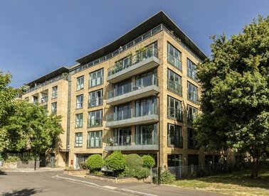 Properties to let in Gifford Street - N1 0GJ view1