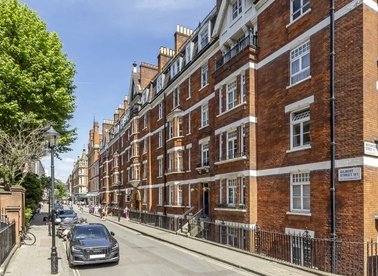 Properties to let in Gilbert Street - W1K 5HJ view1
