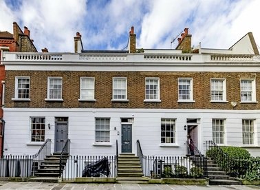 Properties to let in Glebe Place - SW3 5JP view1