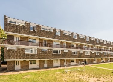 Properties to let in Gloucester Road - KT1 3RG view1
