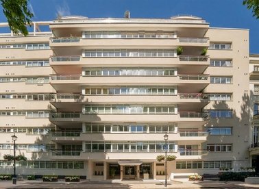 Properties to let in Gloucester Square - W2 2SZ view1