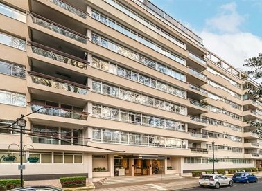 Properties to let in Gloucester Square - W2 2SZ view1