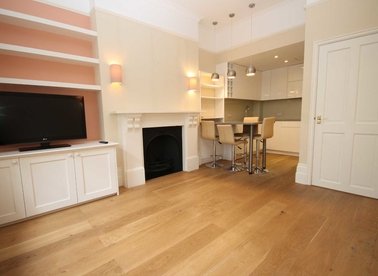Properties to let in Gloucester Street - SW1V 4EF view1