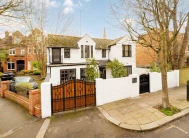 Properties to let in Goldhurst Terrace - NW6 3EP view1