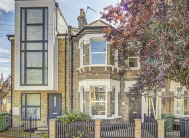 Properties to let in Gosterwood Street - SE8 5NZ view1