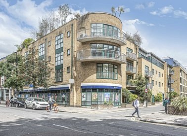 Properties let in Goswell Road - EC1V 7DU view1