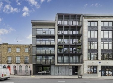Properties to let in Goswell Road - EC1V 7LQ view1