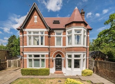 Properties to let in Grange Road - W5 3PH view1