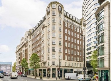 Properties to let in Great Cumberland Place - W1H 7DQ view1