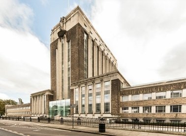 Great West Road, Brentford, TW8