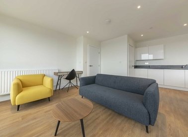 Properties let in Green Street - NW10 6FS view1