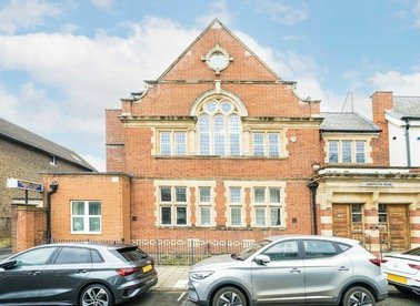 Properties let in Griffiths Road - SW19 1SP view1