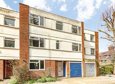 Properties to let in Grosse Way - SW15 5DQ view1