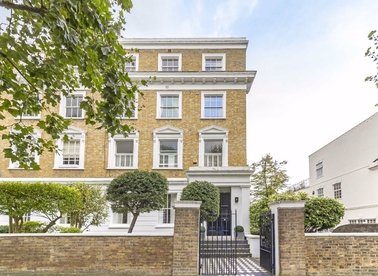 Properties let in Hamilton Terrace - NW8 9QS view1