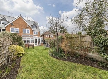Properties to let in Hampton Road - TW11 0LA view1