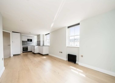 Properties let in Hanbury Street - E1 6QR view1