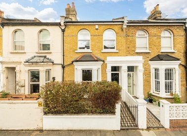 Properties let in Hannell Road - SW6 7RB view1