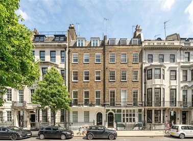 Properties to let in Harley Street - W1G 9PX view1