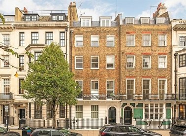 Properties to let in Harley Street - W1G 9PX view1