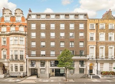 Properties to let in Harley Street - W1G 6AJ view1