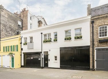 Properties to let in Hays Mews - W1J 5PY view1