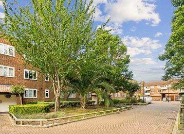 Properties to let in Henry Dickens Court - W11 4DQ view1