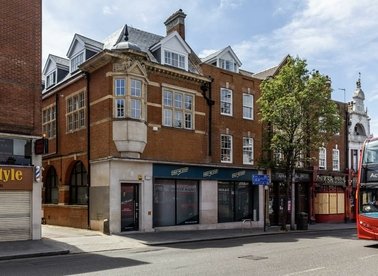 Properties let in High Street - W3 9DD view1