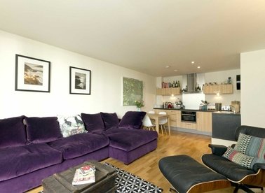 Properties let in Highbury Stadium Square - N5 1EY view1