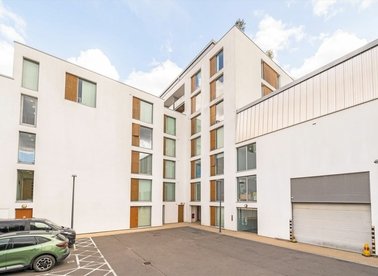 Properties let in Highbury Stadium Square - N5 1FN view1