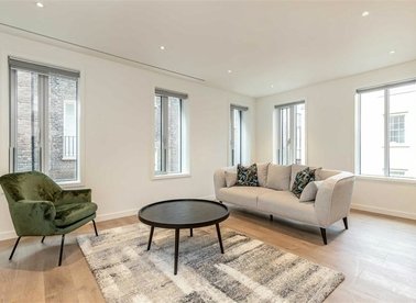 Properties let in Hobhouse Court - SW1Y 4HH view1