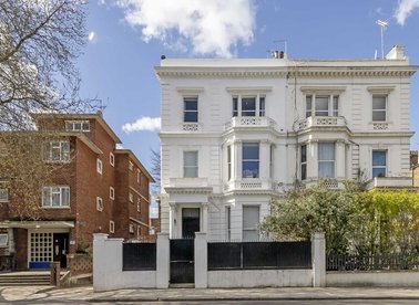 Properties let in Holland Road - W14 8HS view1