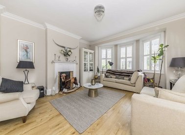 Properties to rent in Kingston Upon Thames, London | Dexters Estate Agents