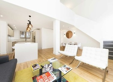 Johnson Street, London, E1