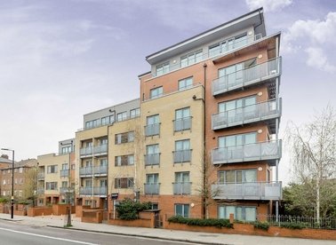 Properties to let in Junction Road - N19 5QA view1