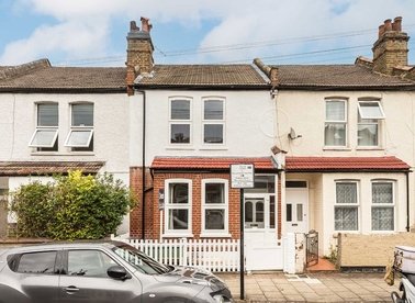 Properties to let in Kenlor Road - SW17 0DF view1