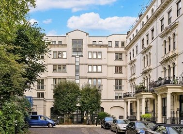 Properties to let in Kensington Gardens Square - W2 4AZ view1