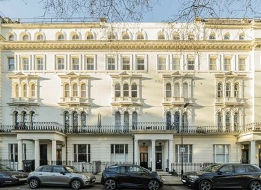 Properties to let in Kensington Gardens Square - W2 4BE view1