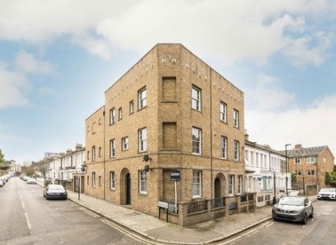 Properties let in Kepler Road - SW4 7PG view1