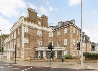 Properties let in Kew Bridge Road - TW8 0FA view1