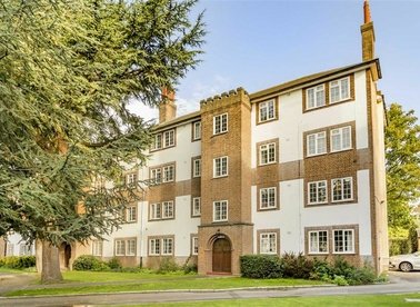 Properties to let in Kew Road - TW9 3EA view1